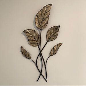 Wall Decor | Gold Metal Leaf Design | Bouclair